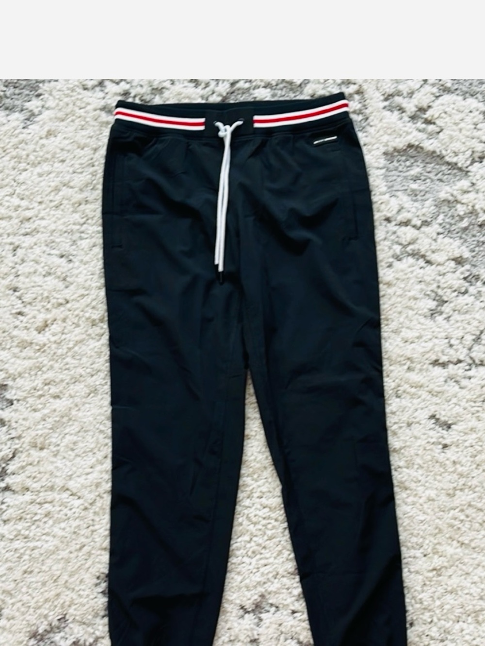 Super nice DKYN joggers size small
Black white & red w/draw string